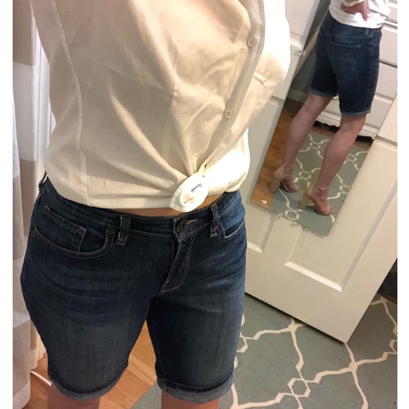 Lucky Brand Shorts - Picture 10 of 17